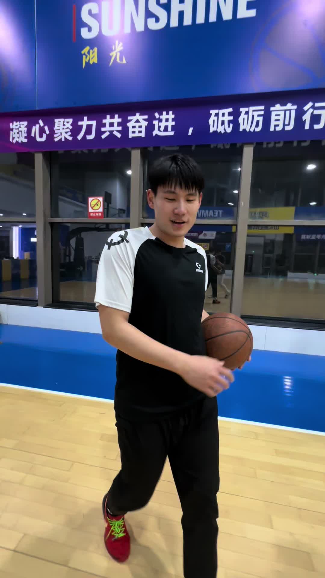 投篮训练穿搭