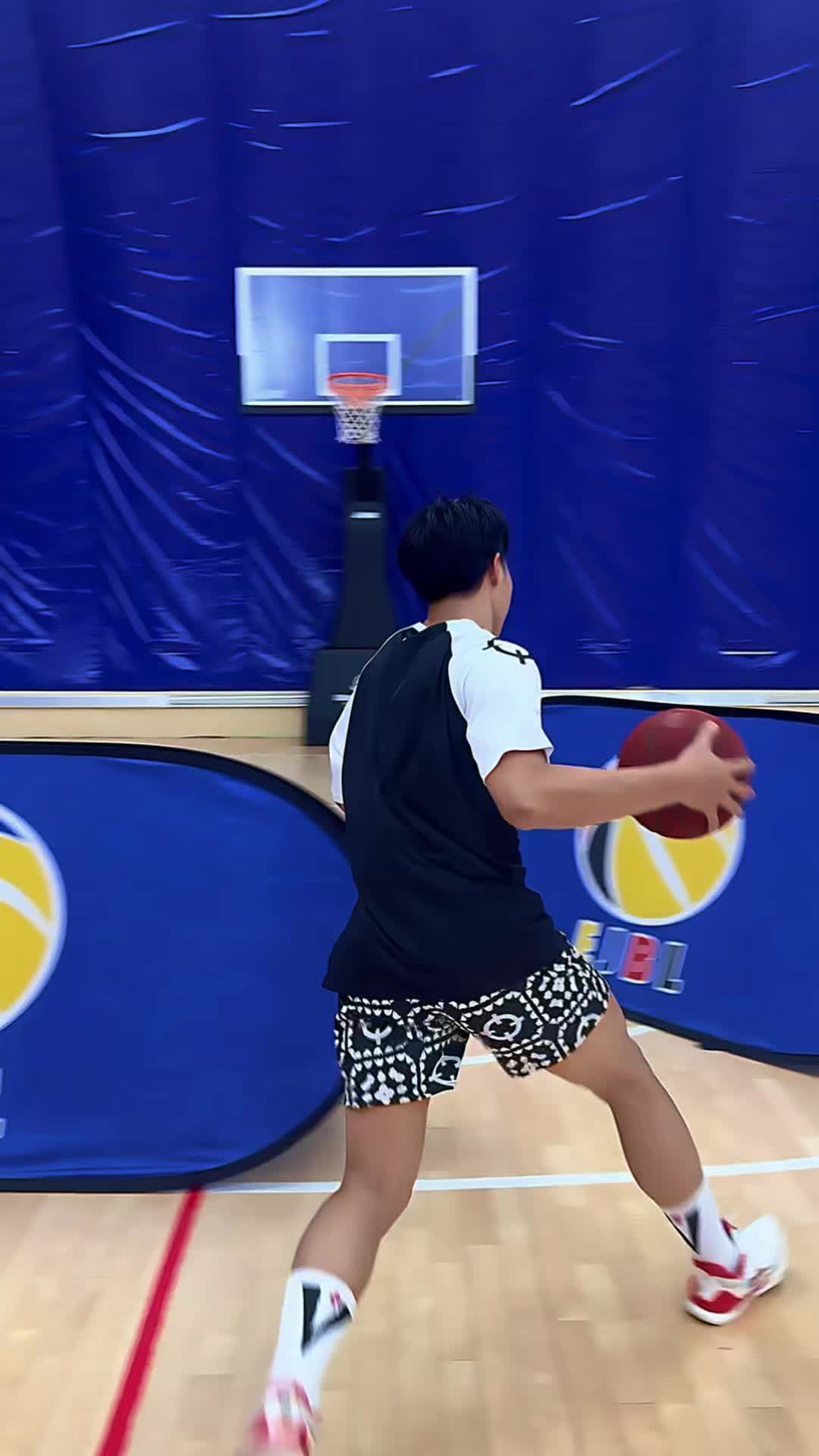 准者这件投篮服太舒服了🏀