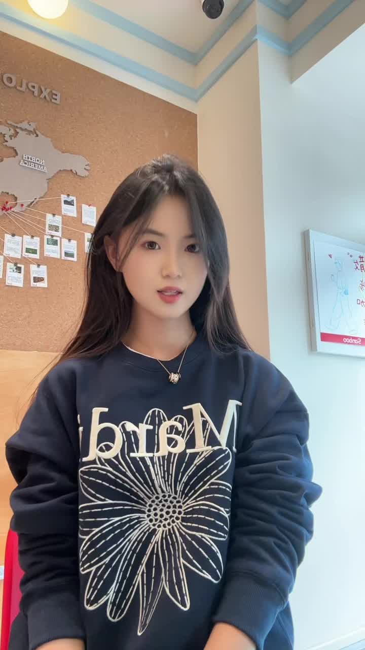 入秋的第一件卫衣