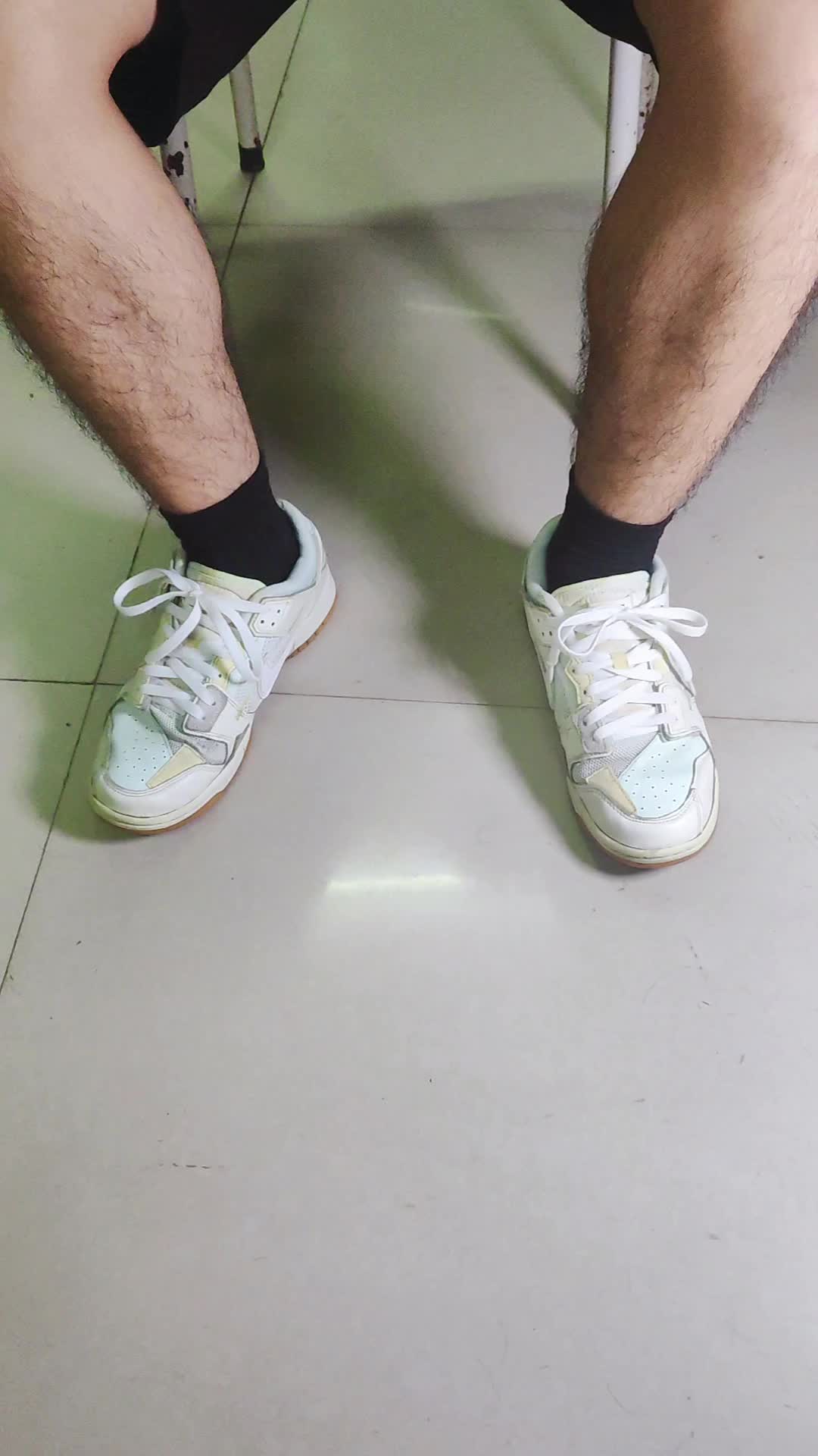 秋天穿上这灰绿色的dunk也很好看