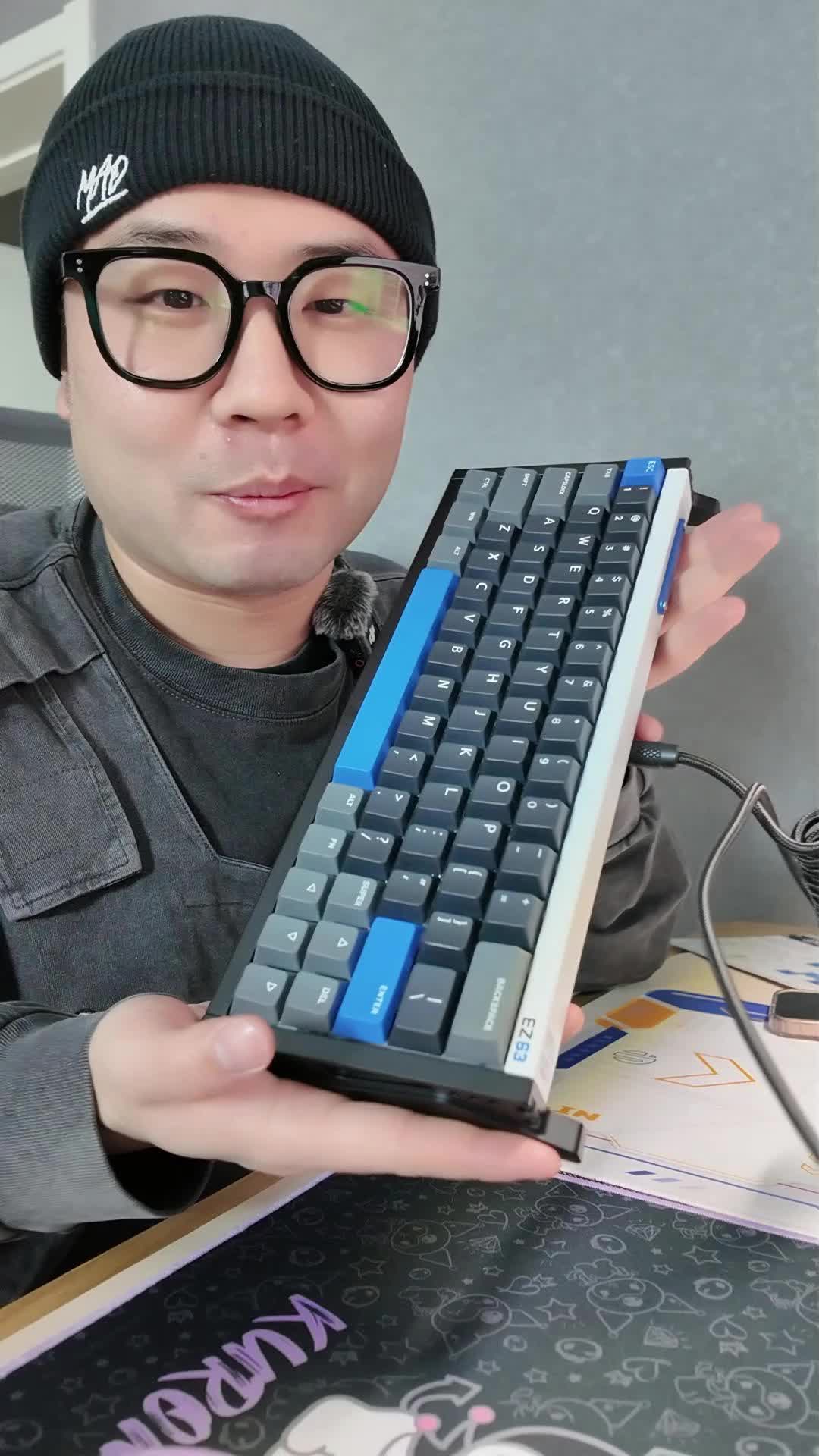 铝厂出品！设计感十足的磁轴键盘！开箱测
评
