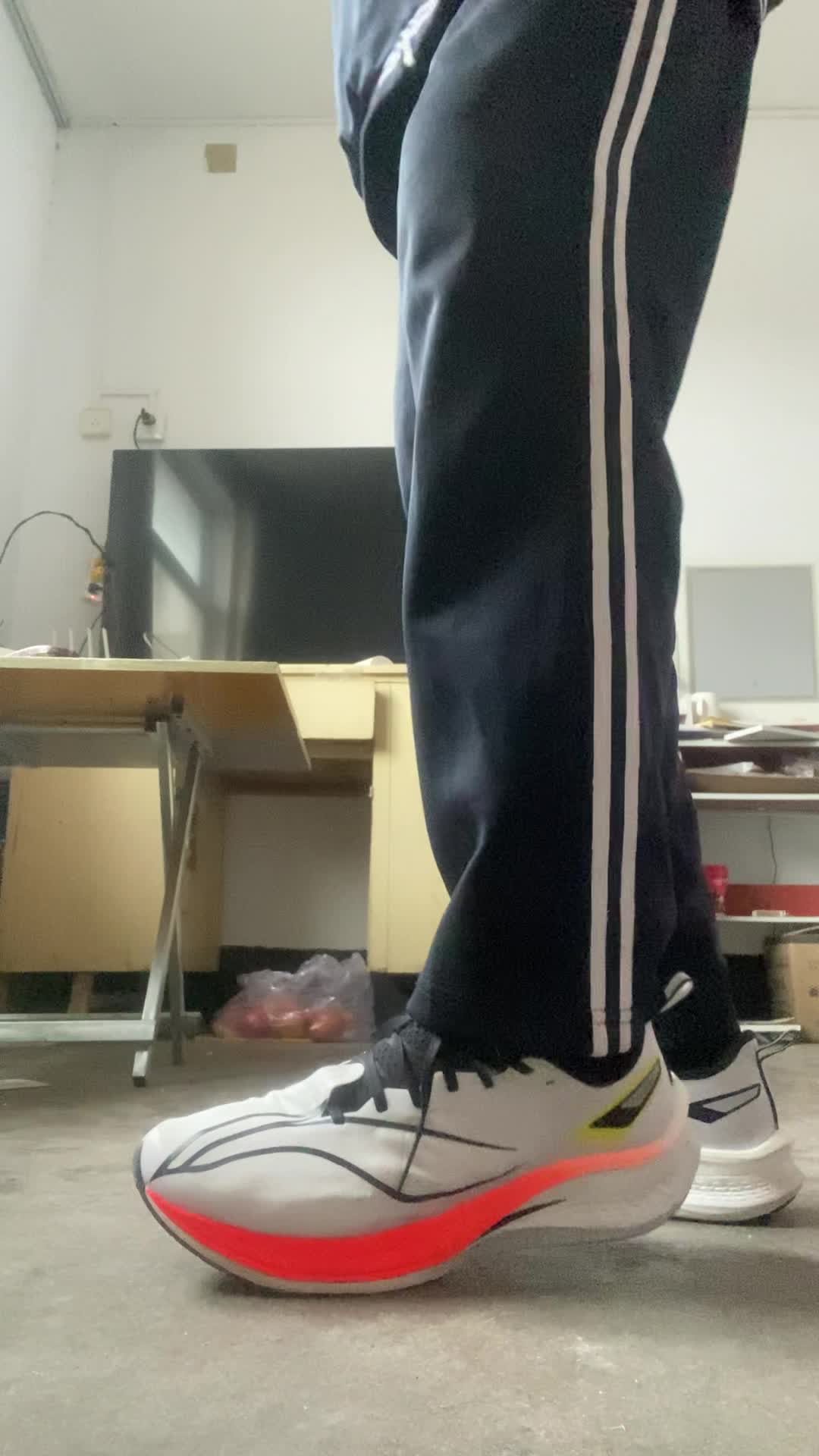 生日买了双双赤兔7pro，踩开了，通勤非