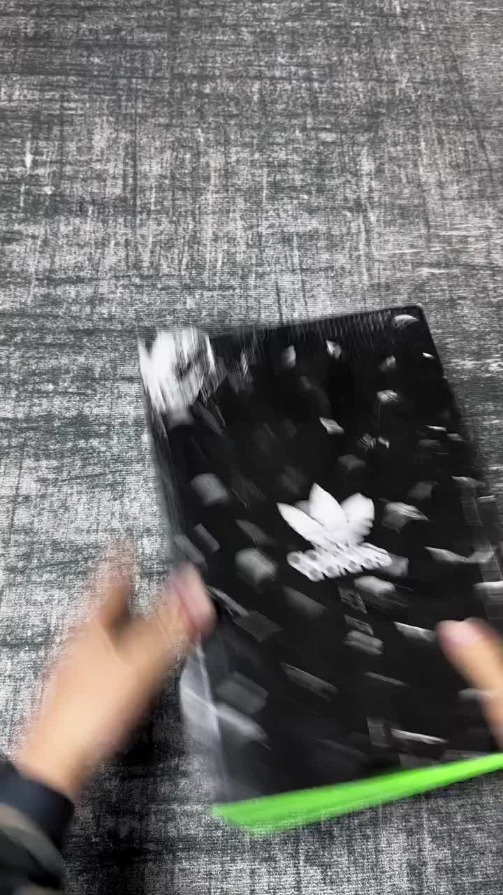 黑