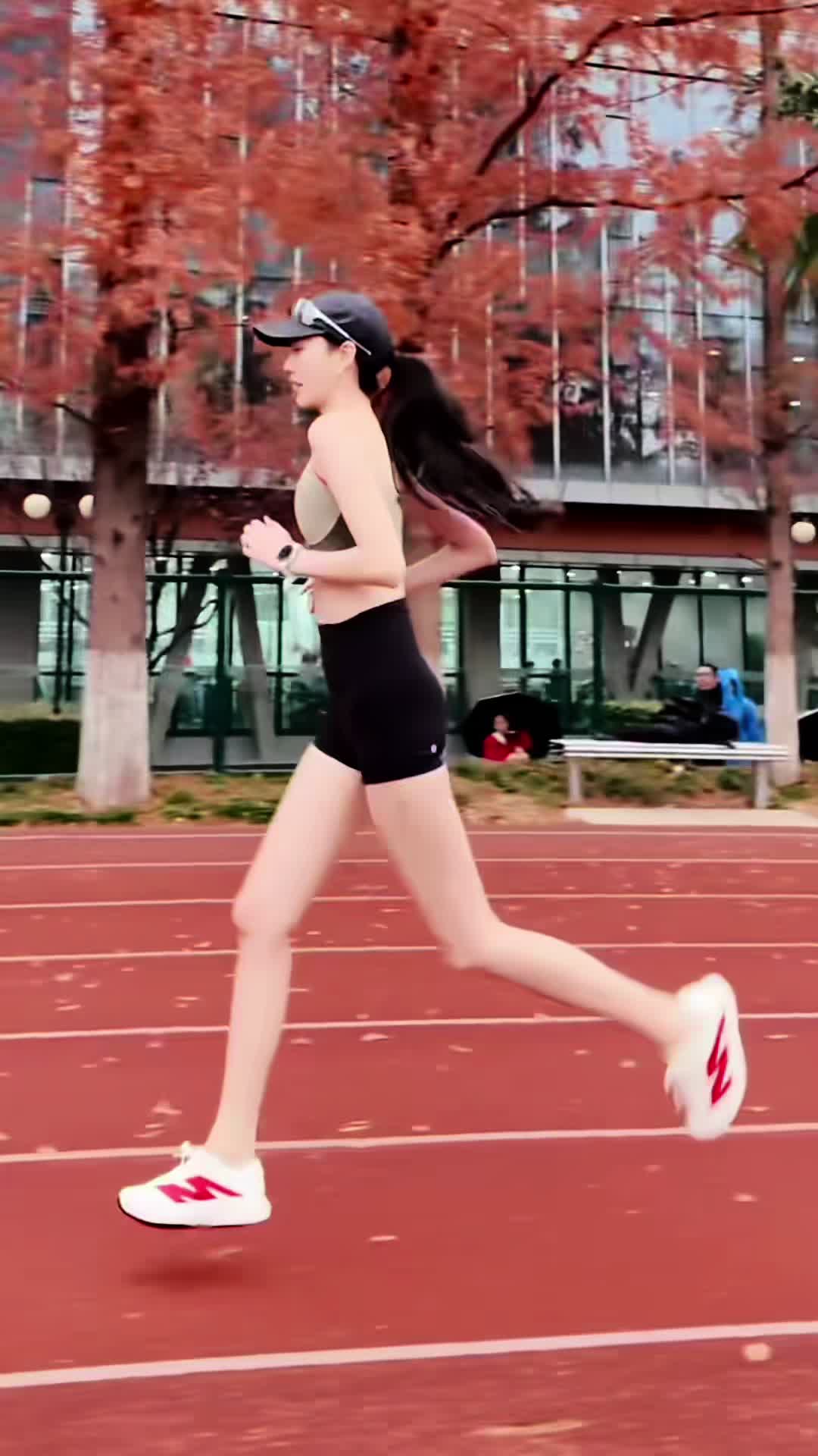 实测上脚！慢跑训练刚需运动鞋