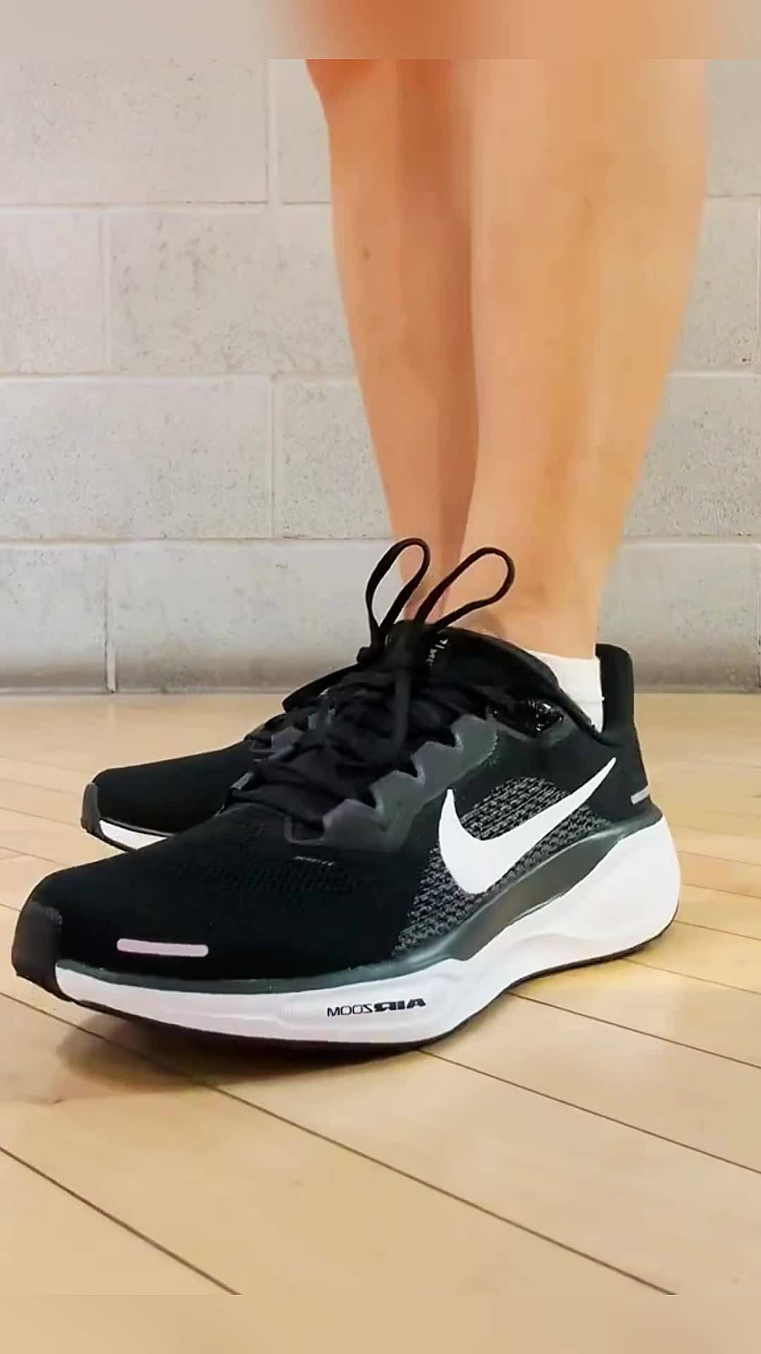 Nike Pegasus 41 舒适运动减震透气 低帮跑步鞋 男款 黑色