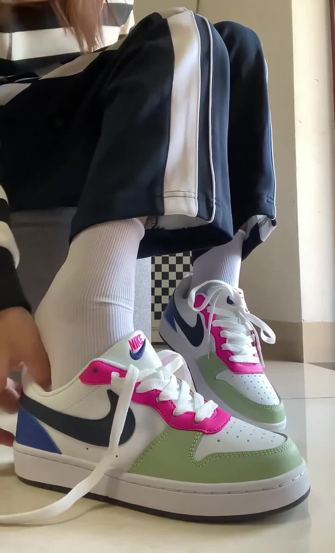  冬天该换鞋子喽