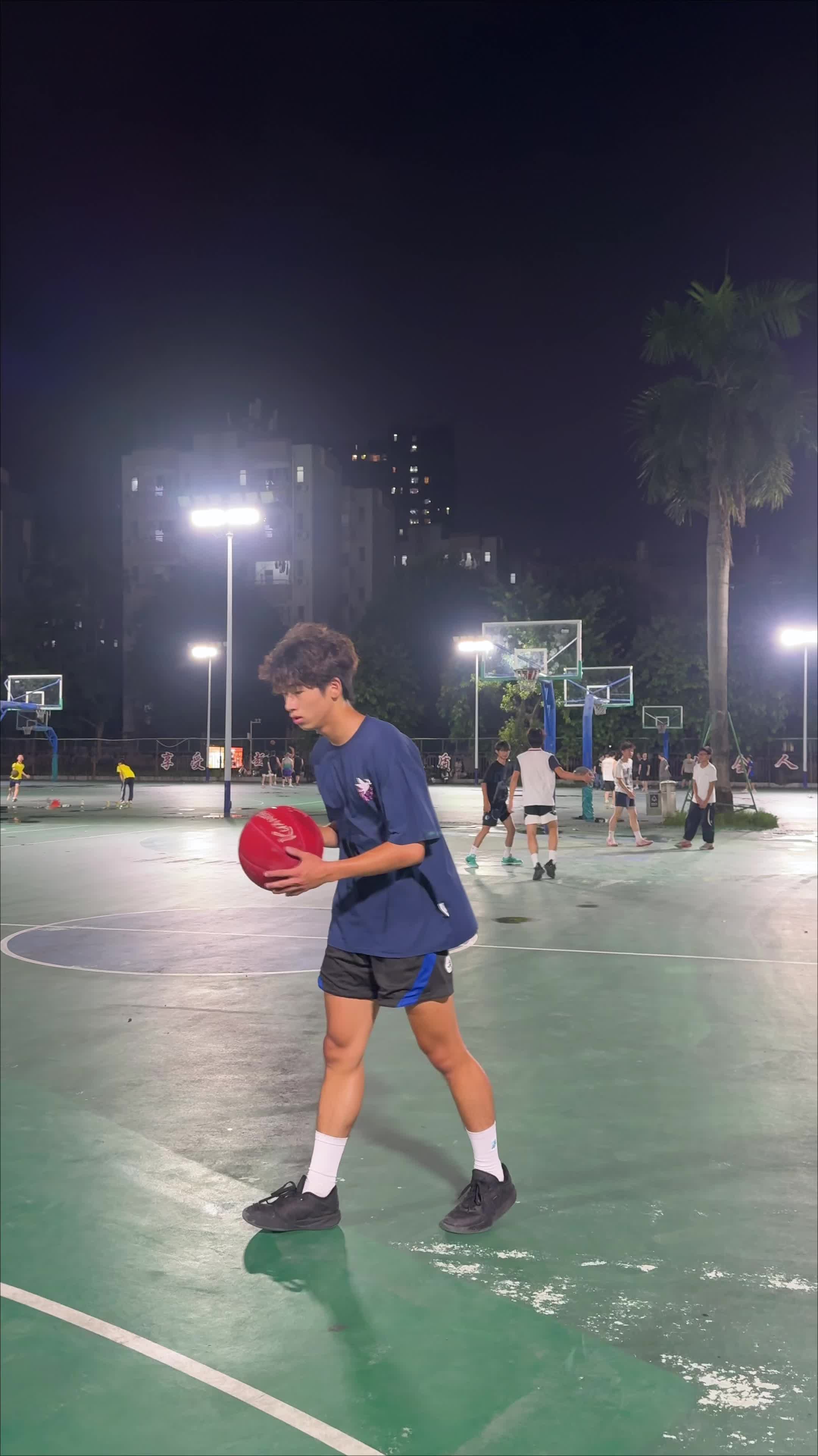 同学 你给我的信上面被涂掉的那四个字究竟
