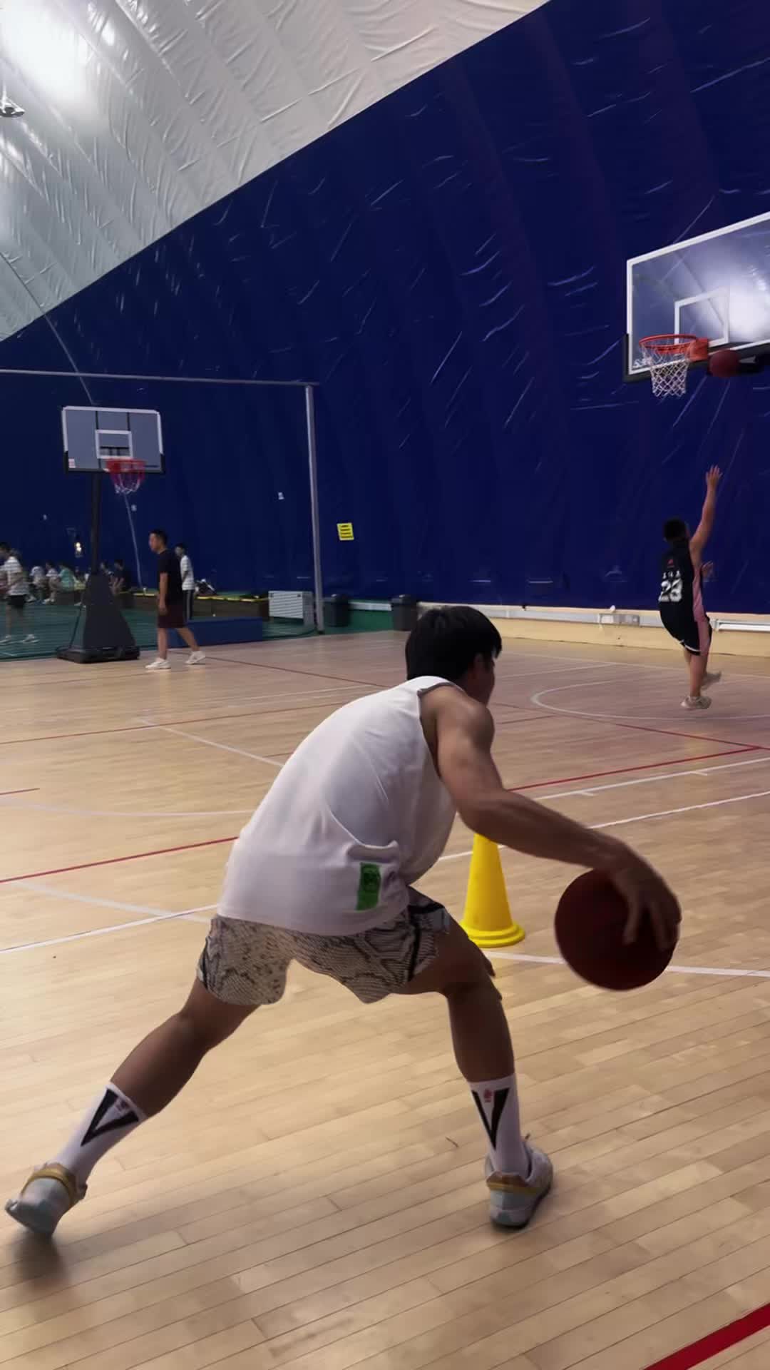 训练这么搭配｜吸汗又透气🏀