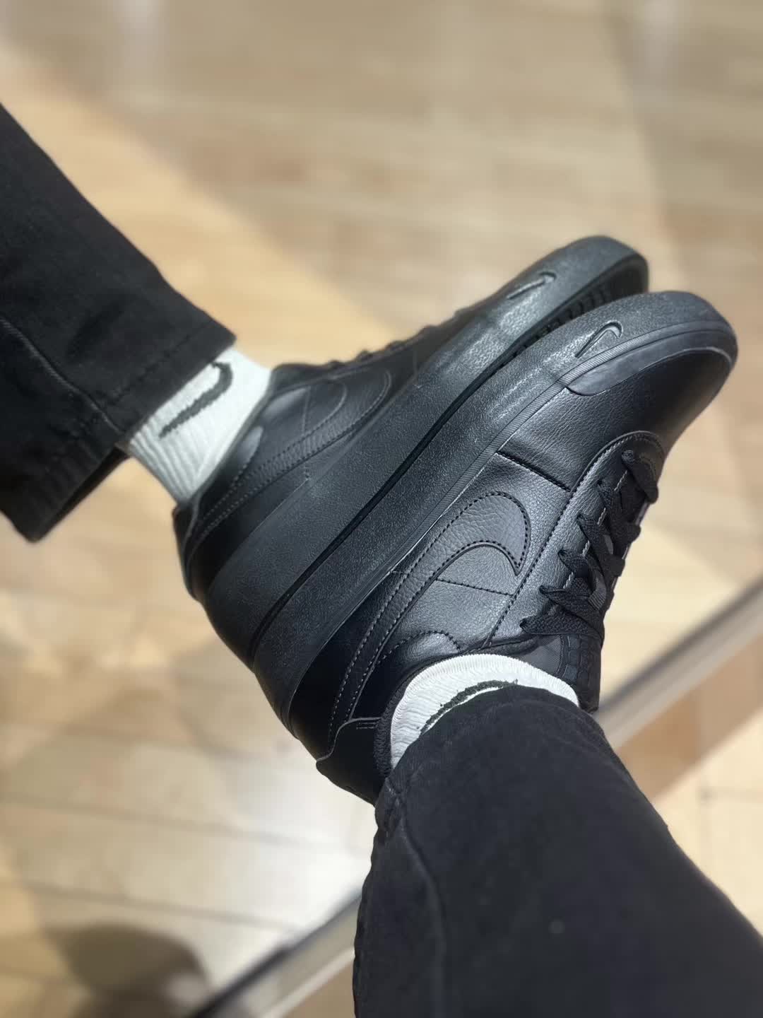型男出街必备！NIKE COURT SH
