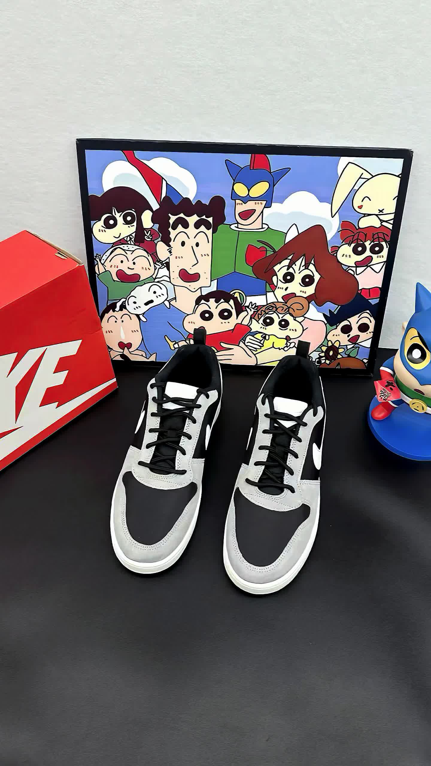 老款Nike板鞋依旧那么热门这是为什么‼️