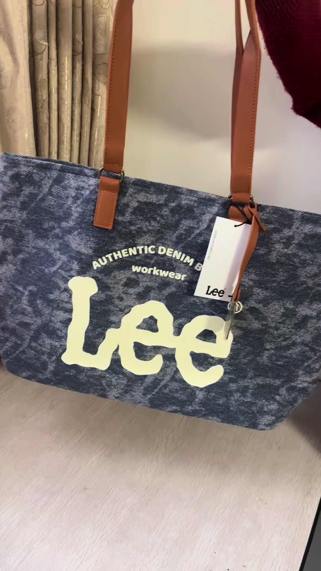 Lee牌大容量牛仔托特包，真的好看又能装呢🥰
