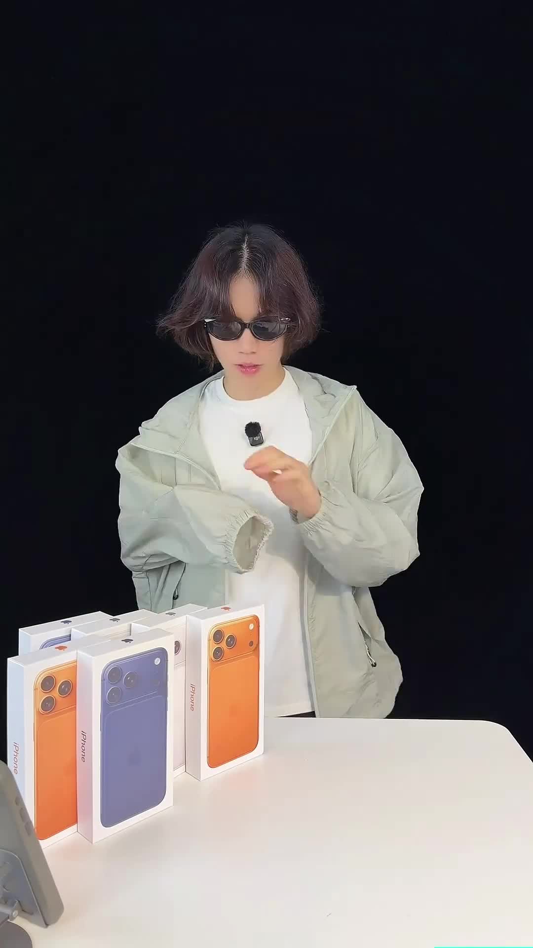 好看潮流的防晒衣！iPhone17主播来真实
