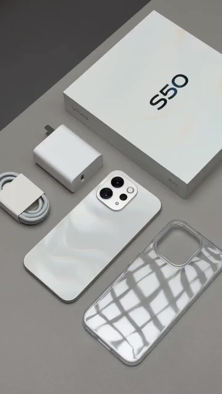 vivo S50告白白开箱  温柔白真的长在审美上