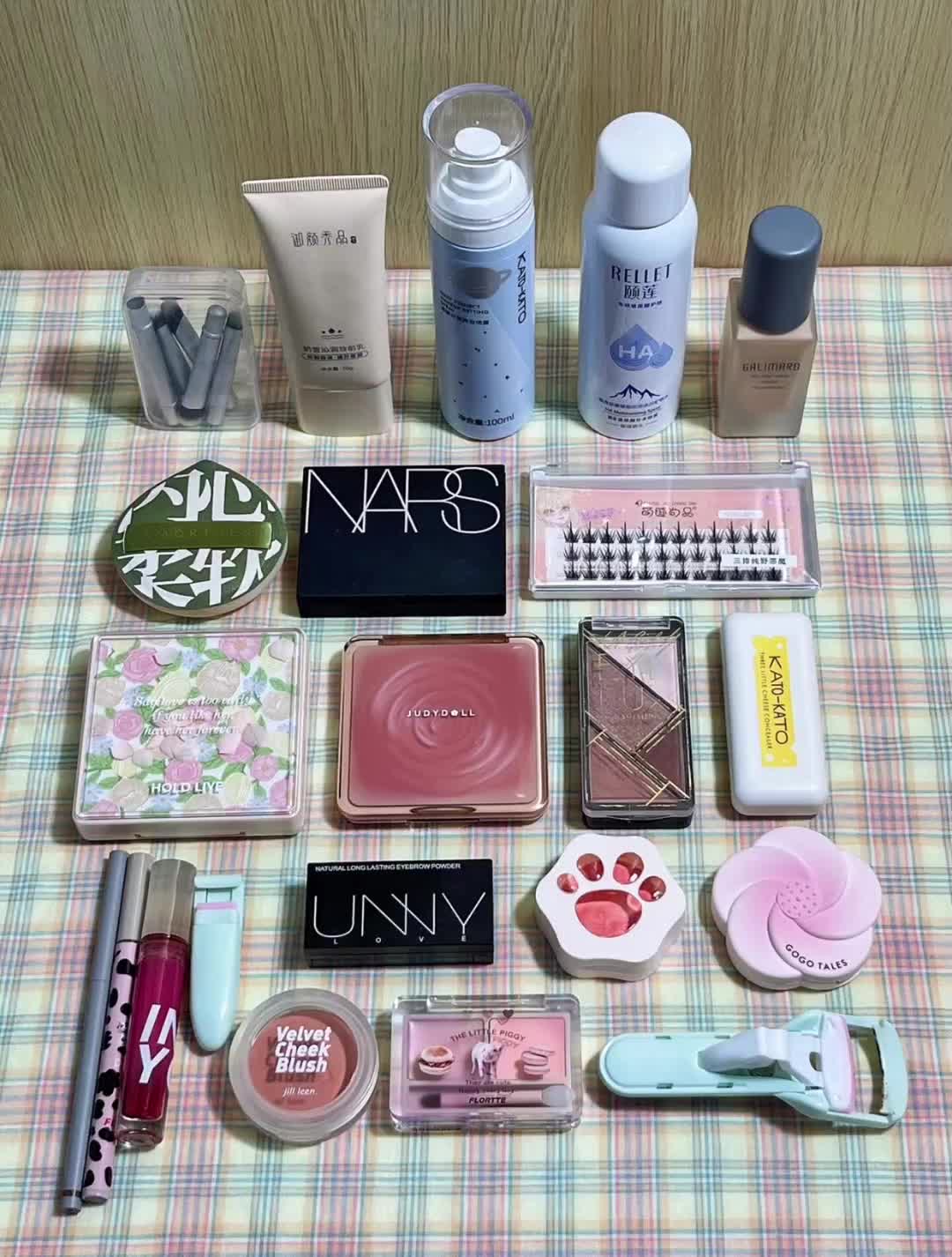 🌸✨大学生👉有钱也不换的平价化妆品！！