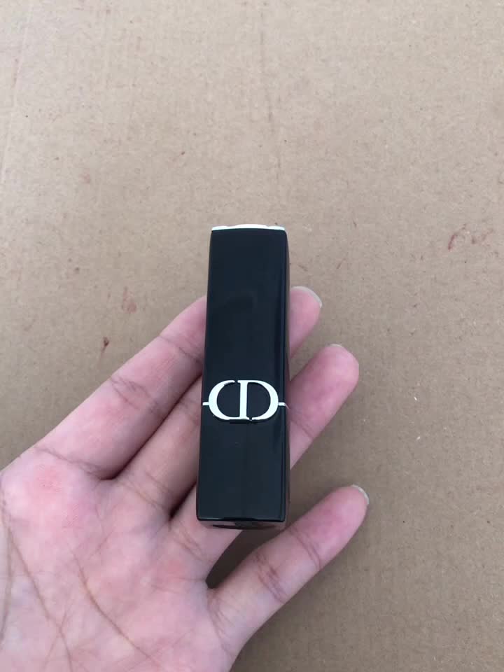 Diro超显白显气质💄口红