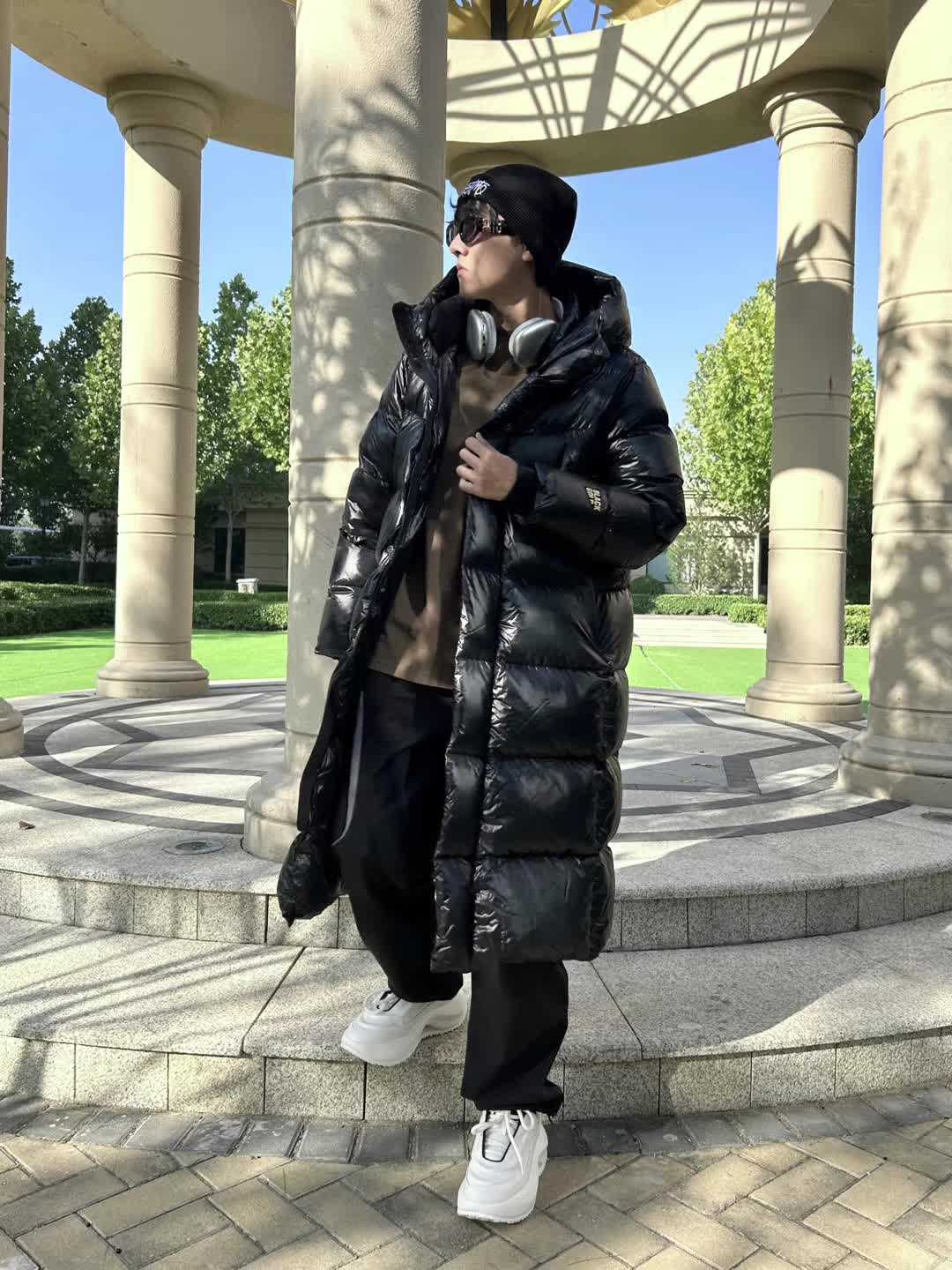 你不要再惦记头我的保命羽绒服啦！