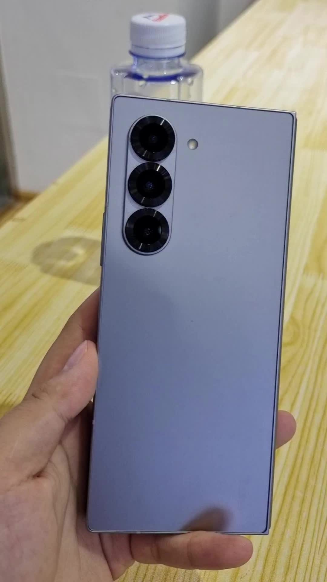 兄弟们看过来！三星Galaxy Z Fold6这机型得好好盘盘！