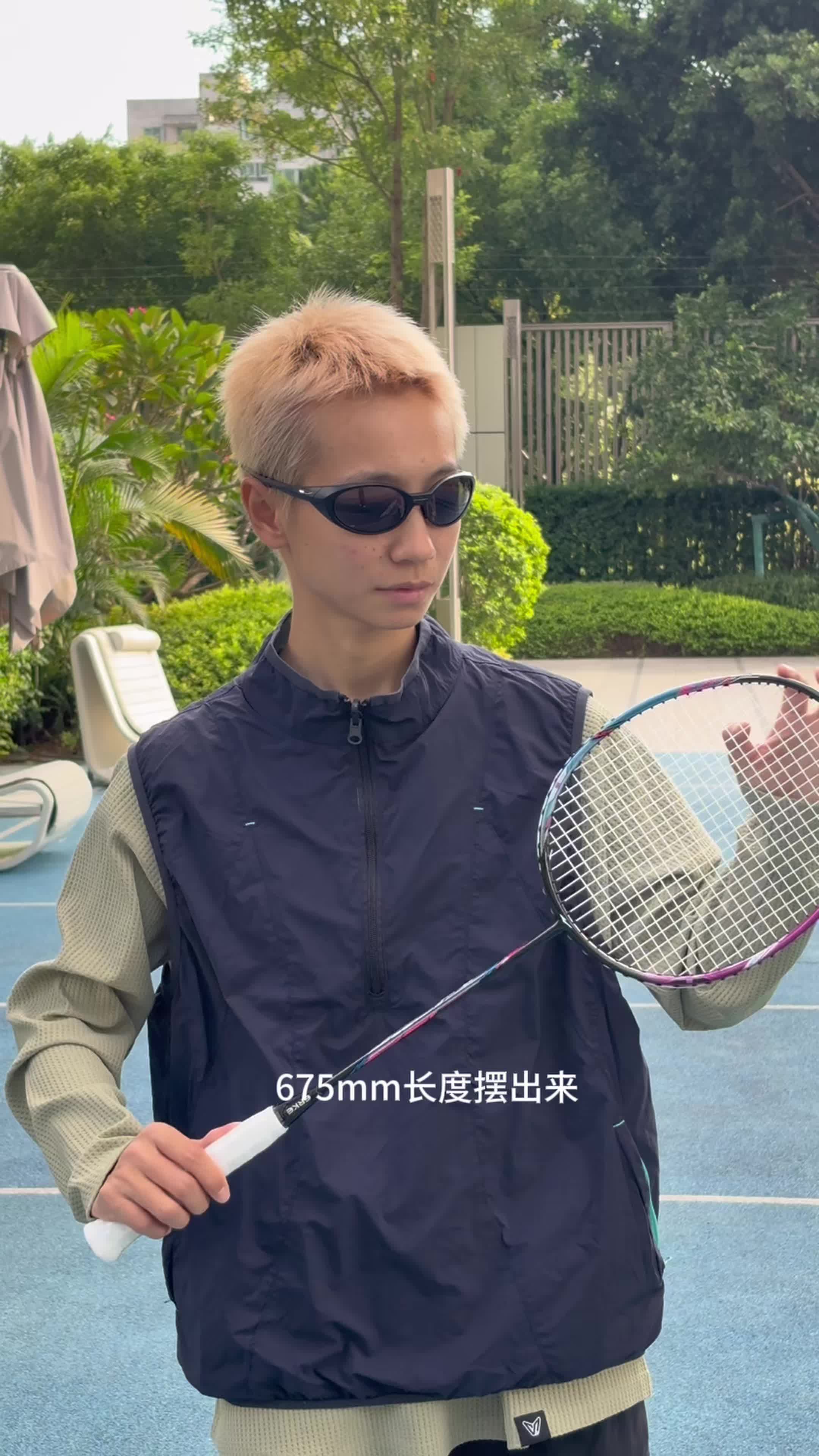 🏸鸿星尔克刀锋1000到货｜控球党本命拍，黑绿配色有点东西