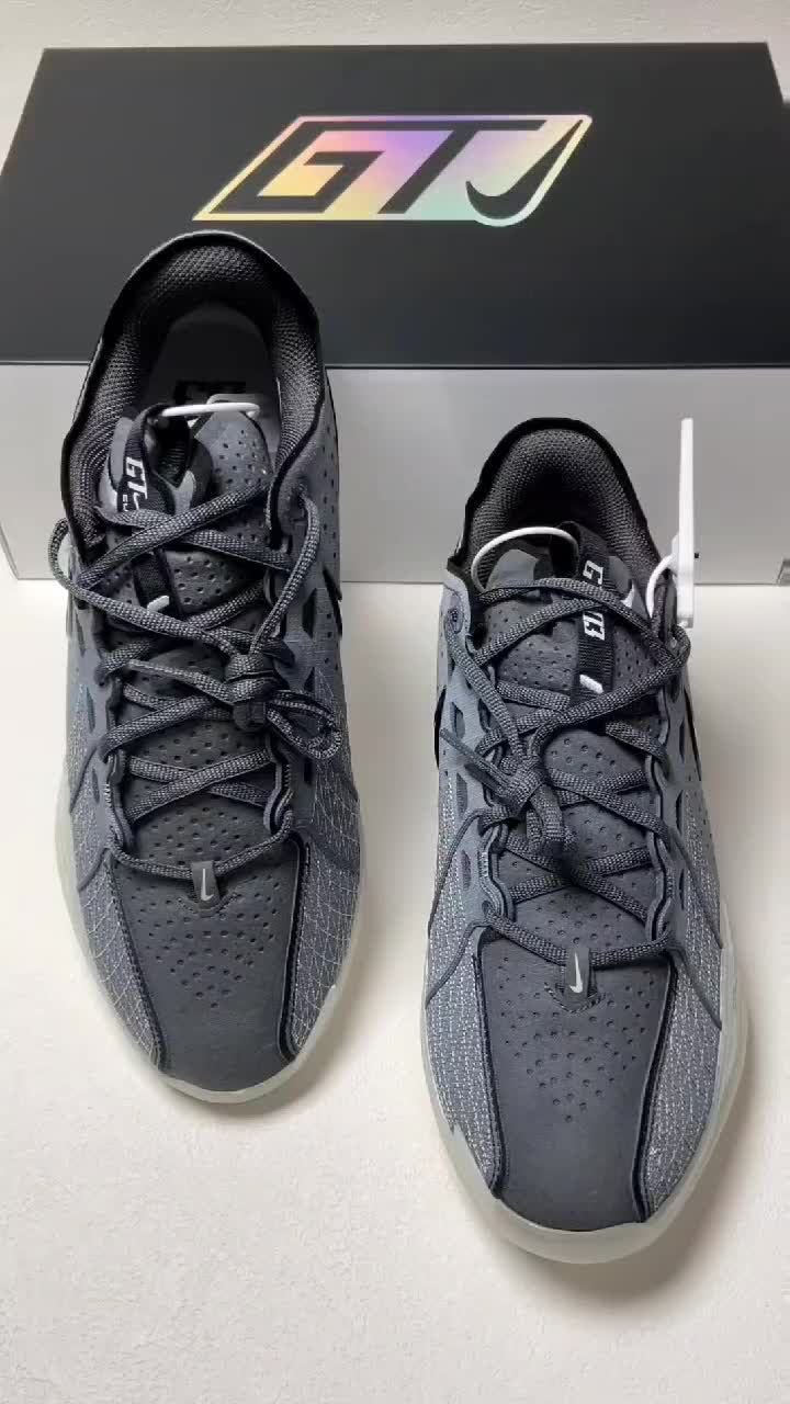 NIKE GT CUT3