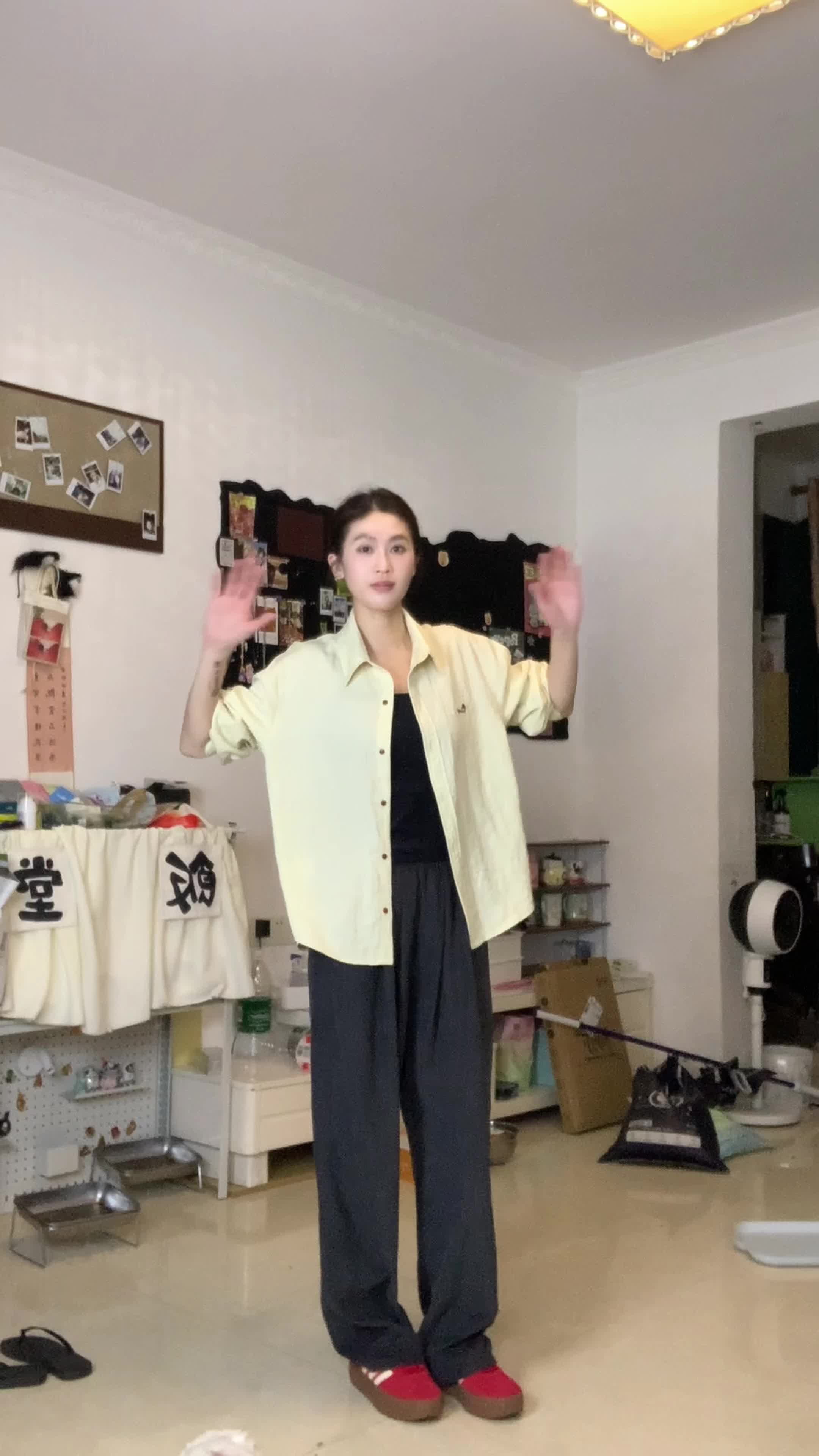 淡人穿搭｜天气再热也是急头白脸穿两件