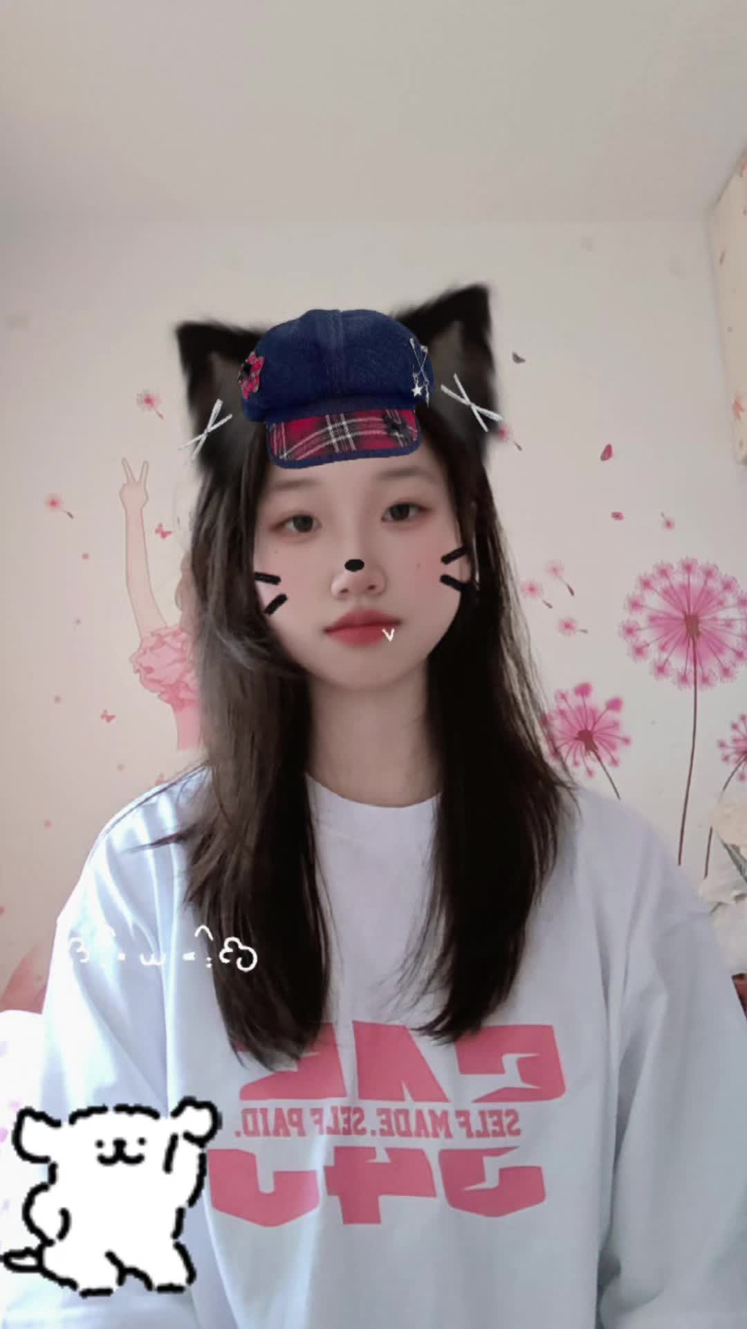 来个手势舞吧