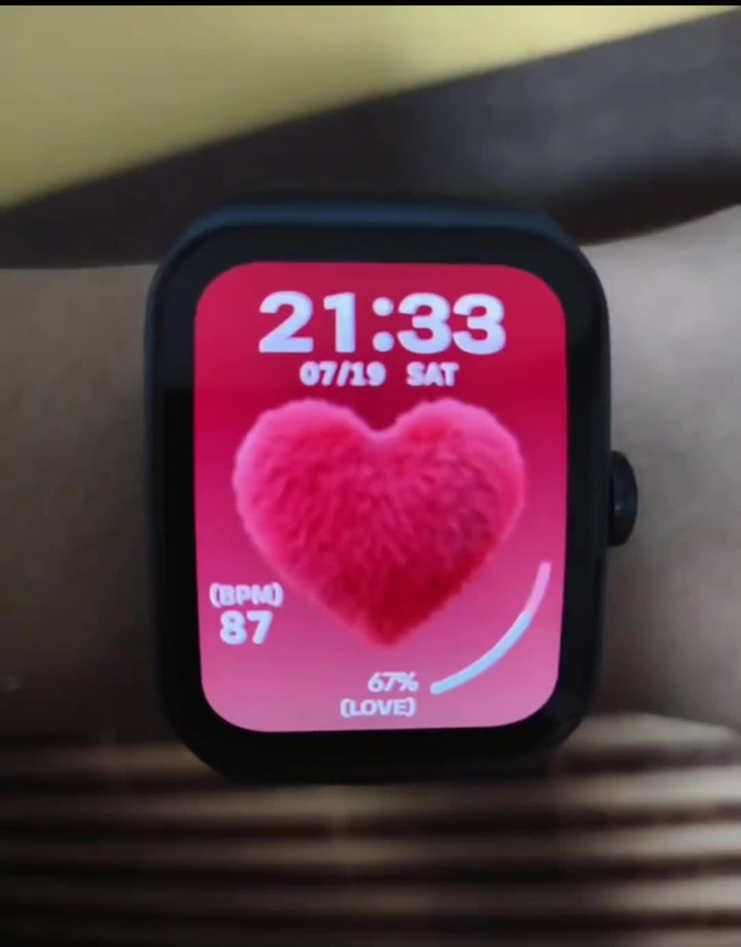 《OPPO Watch 3：不止是手表，更是你的智能生活“腕”家伙伴》

在智能穿戴设备的赛道上，O