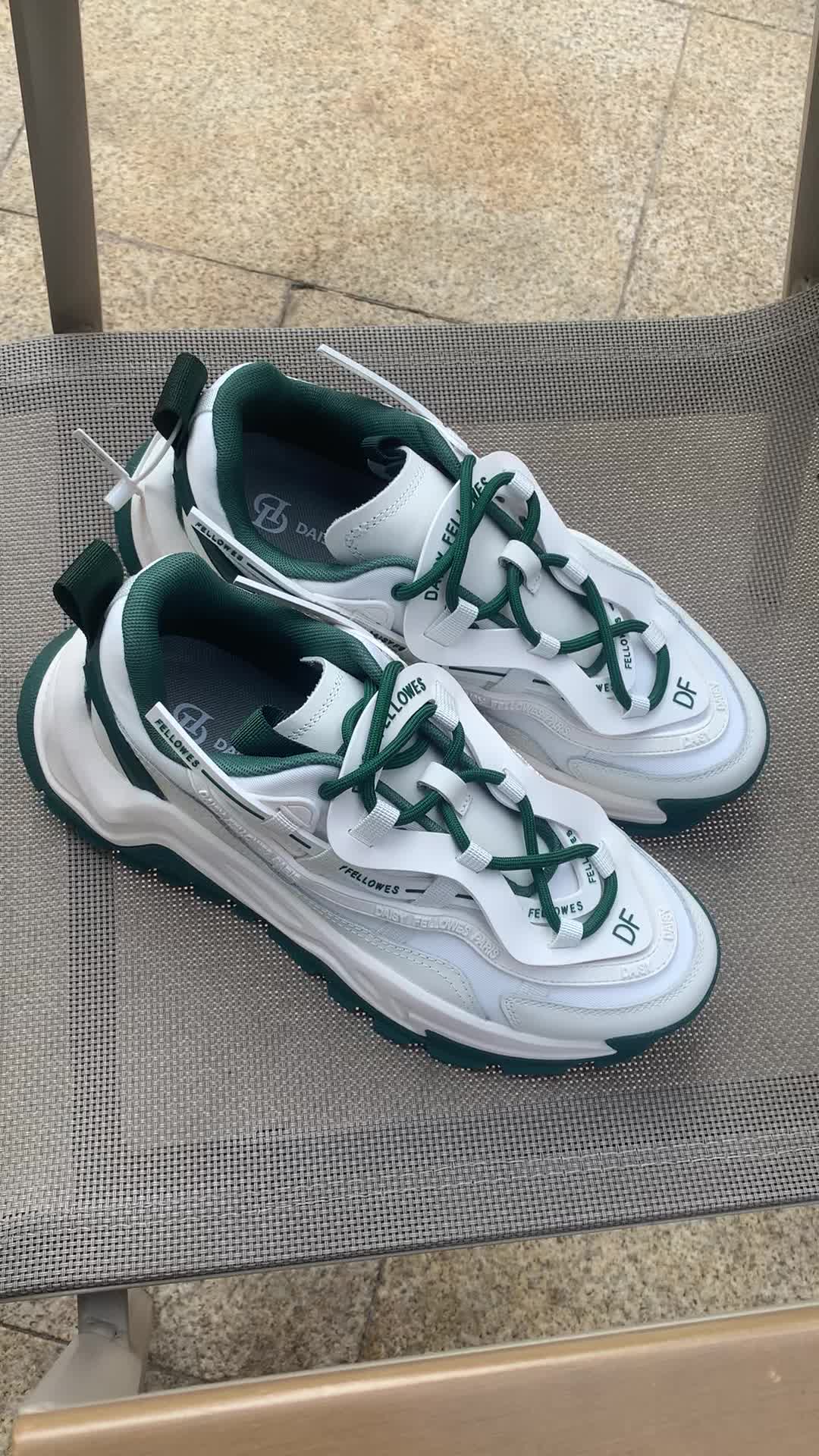 我的新年新鞋子👞