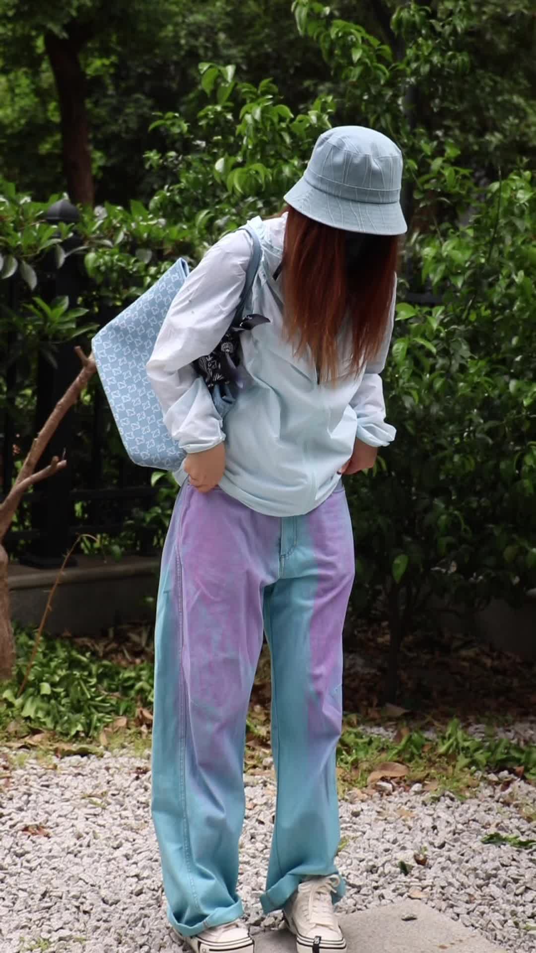 春夏多巴胺色系生命力运动风穿搭