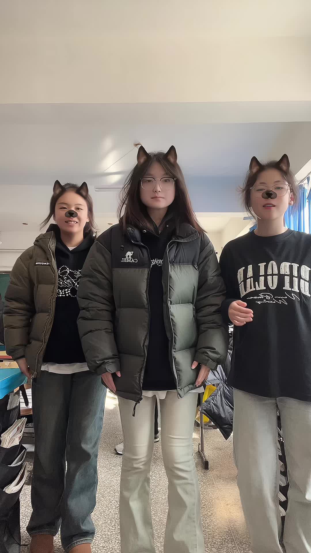 超级保暖的骆驼羽绒服，值得大家入手，很百