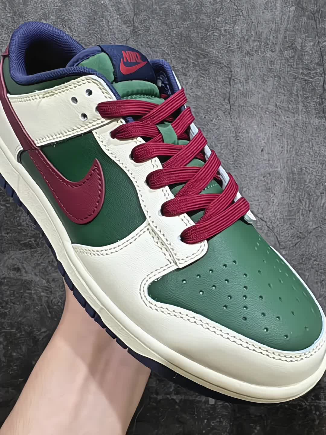 Nike Dunk复古绿，防滑耐磨潮流板鞋来啦！