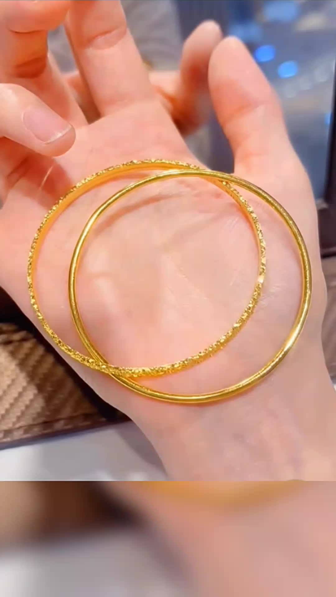 中国黄金碎碎冰足金手镯✨，好看门槛低