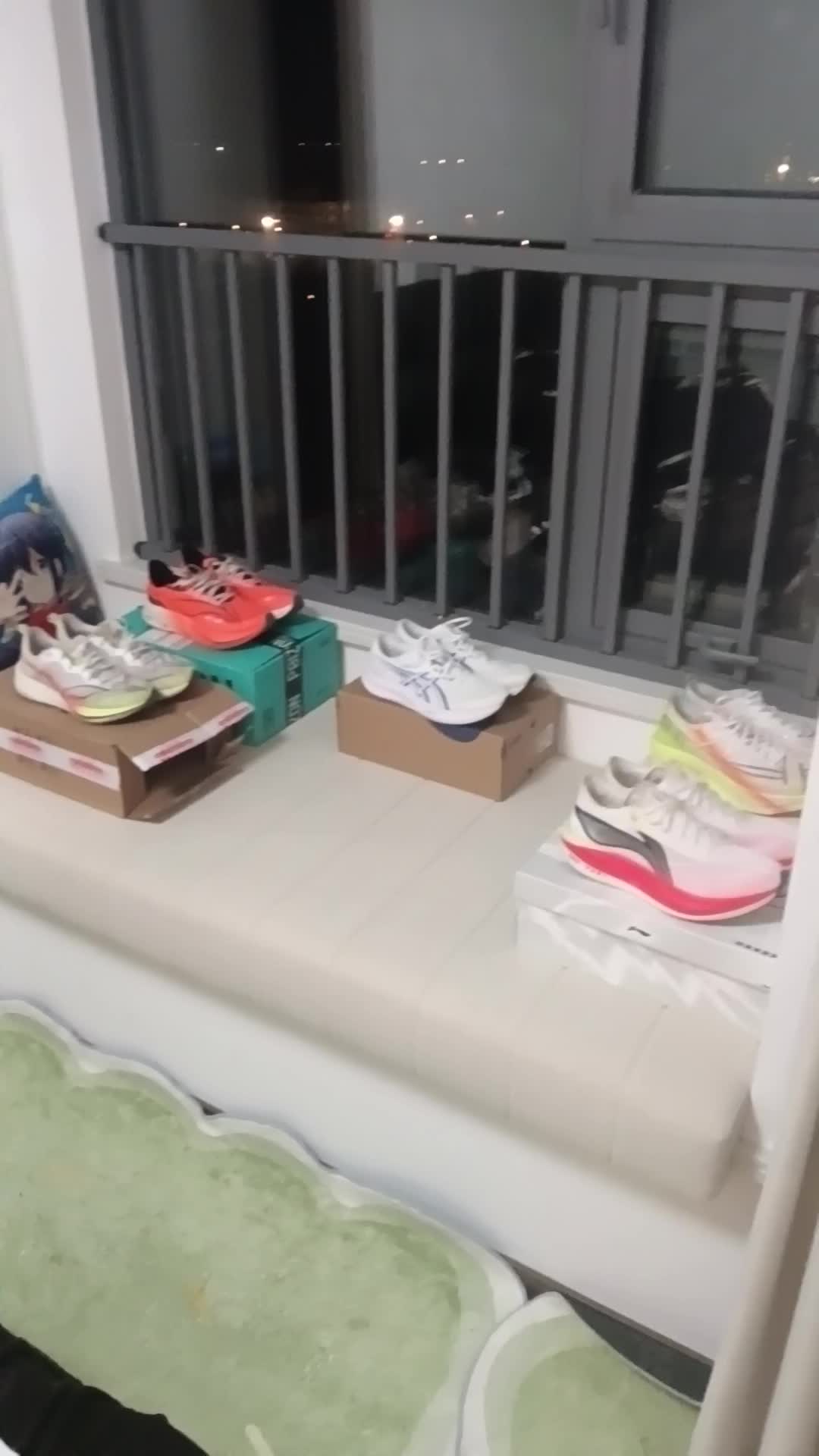 2025年6月24号买的，一直在穿到现在