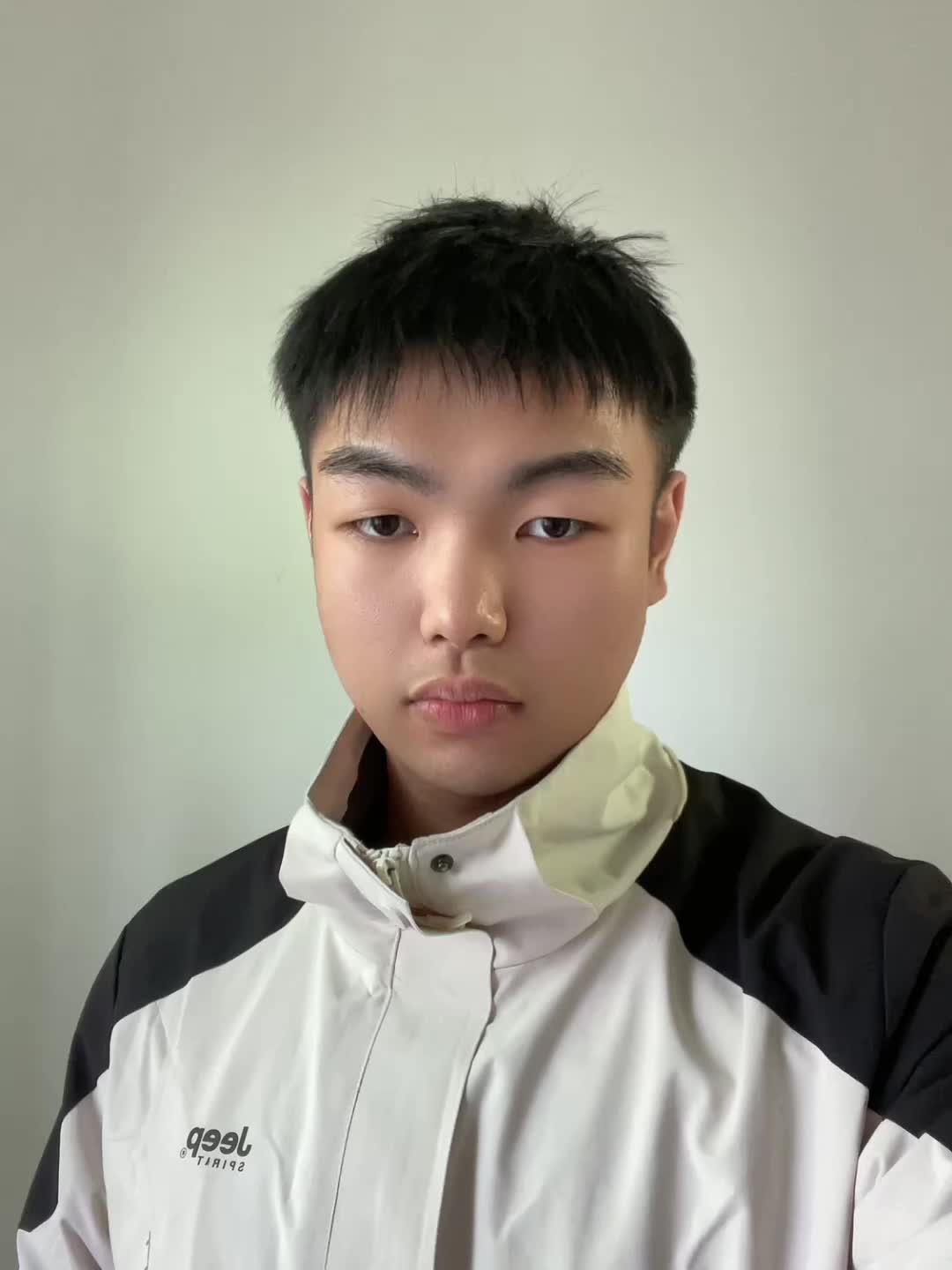 高颜值准者篮球鞋