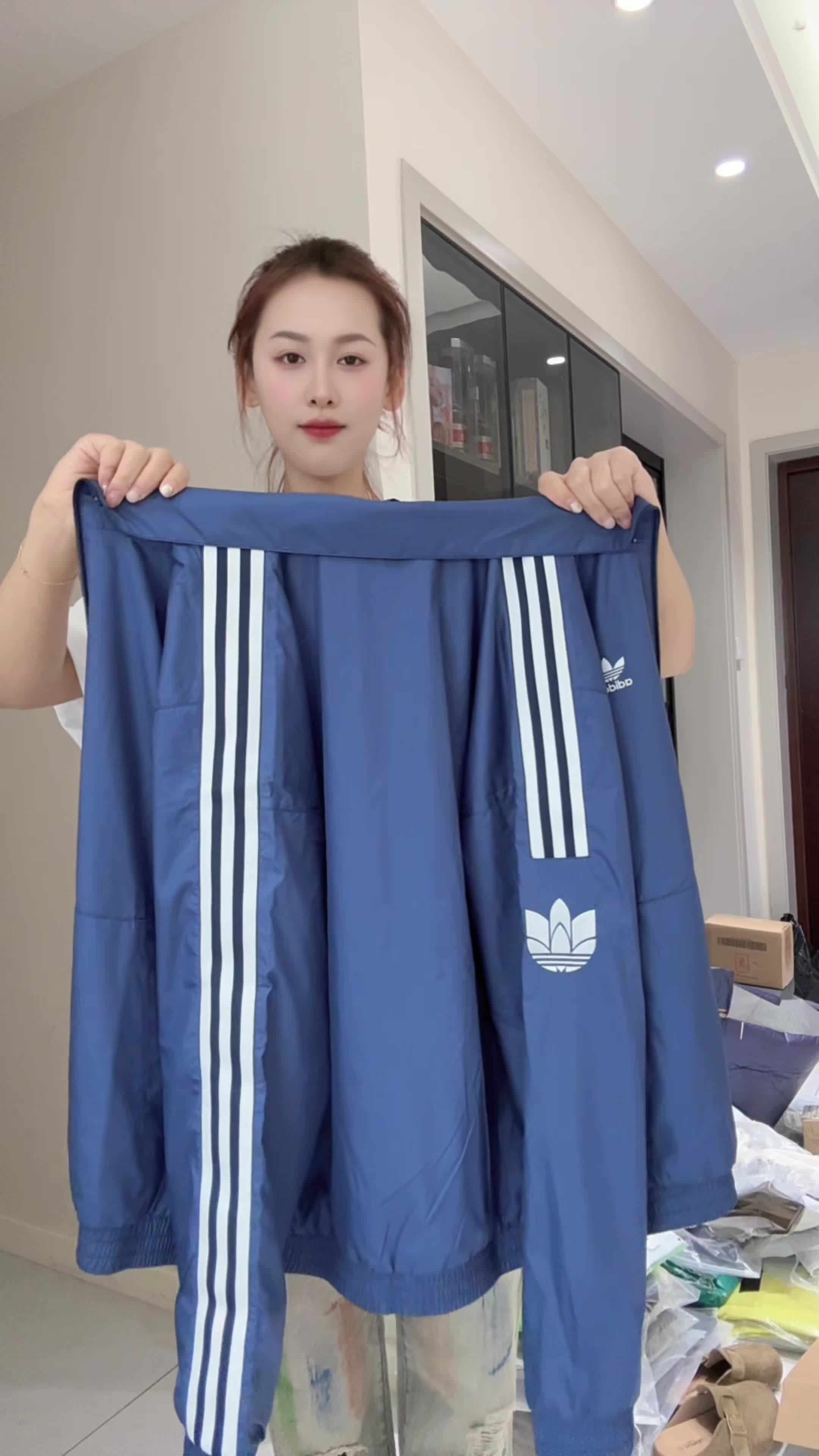 Jennie同款外套   韩女ins感  轻松出片！