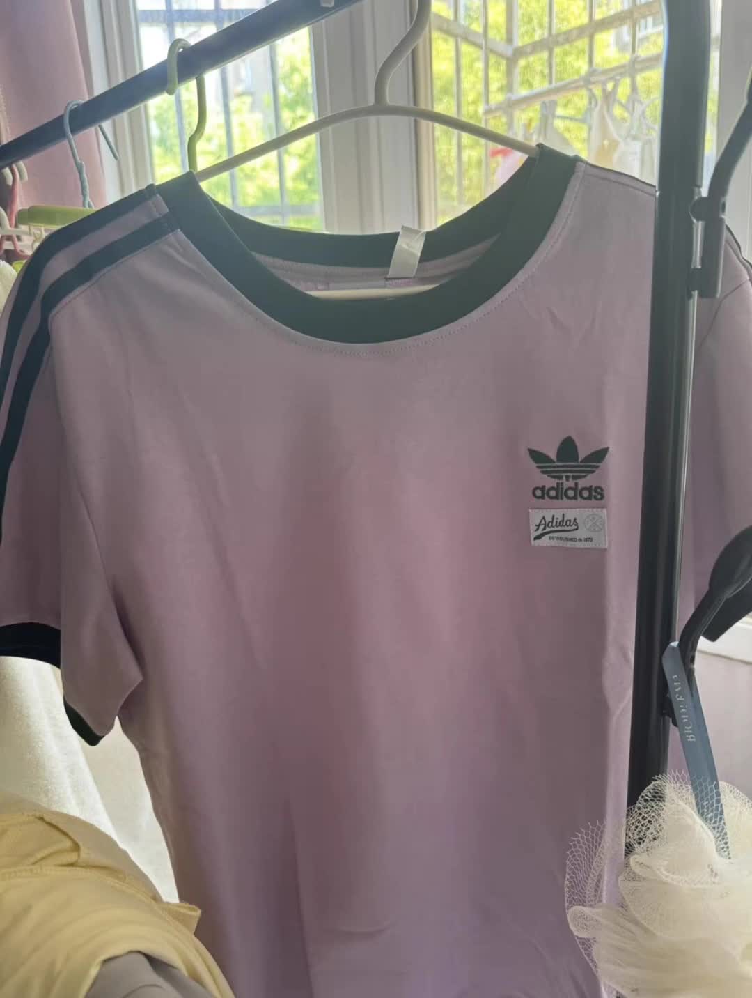 三叶草☘️紫罗兰粉复古拼色T恤，夏季穿搭巨显白❗