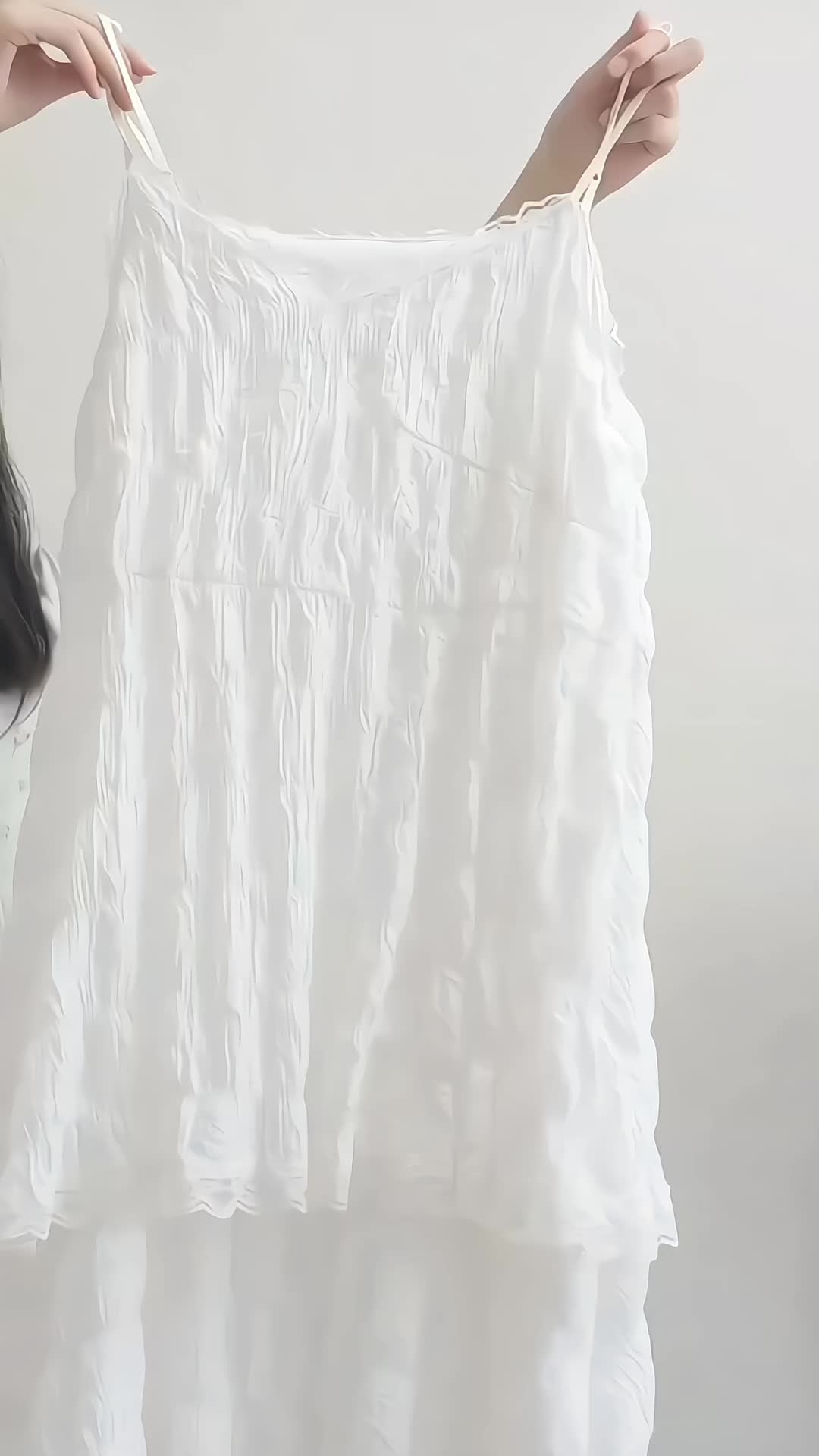 💫 白色吊带蛋糕裙👗(夏日纯欲天花板）