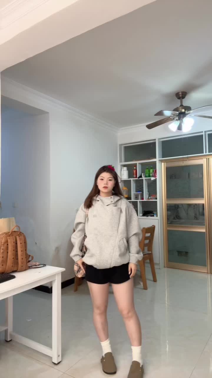 酷酷的一身