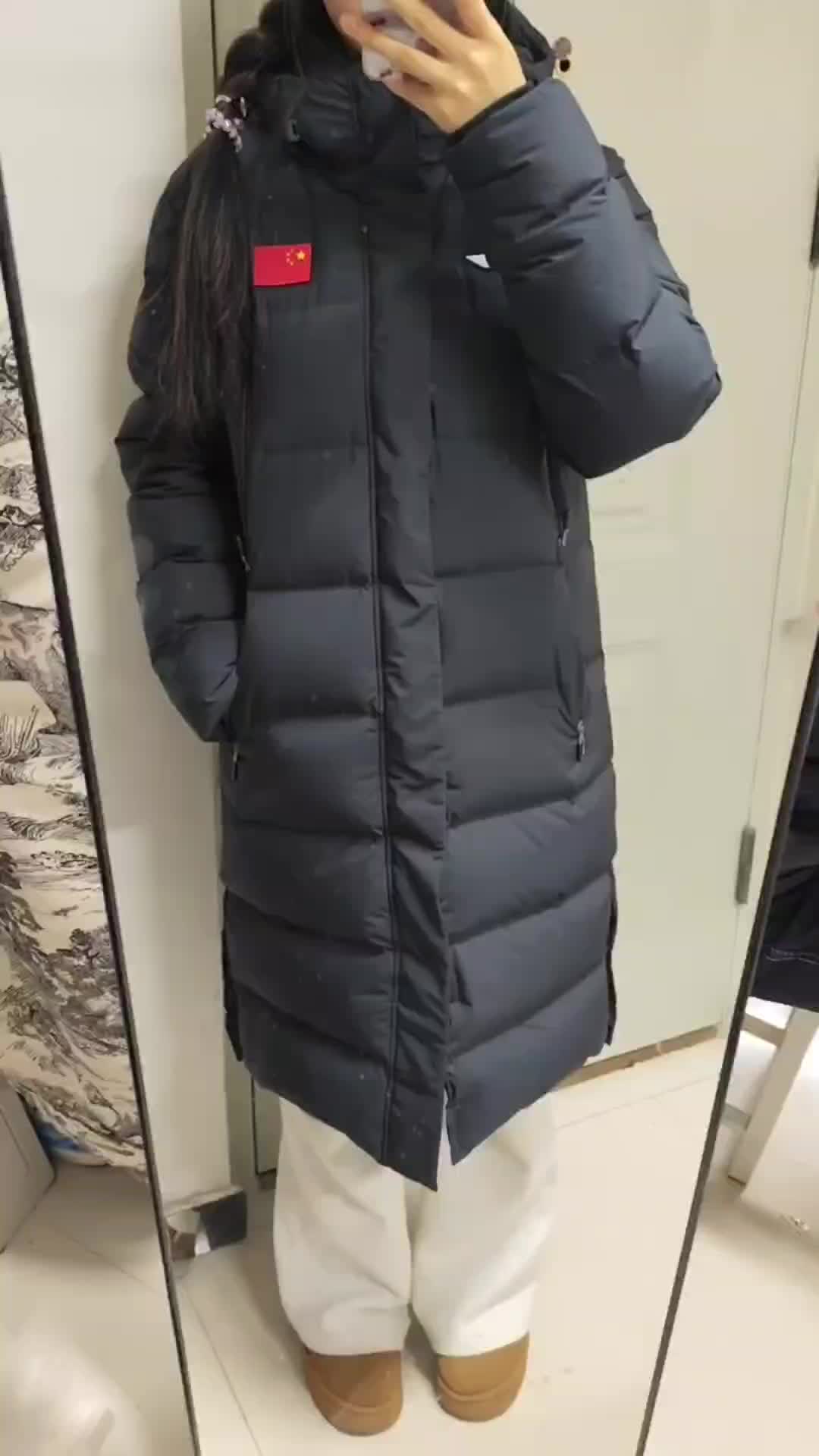 我衣柜里最喜欢的一款羽绒服：李宁长款羽绒服😍
